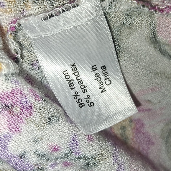 Lane Bryant Floral Short Sleeve Belted Scoop Neck Top 26/28 - Picture 6 of 8
